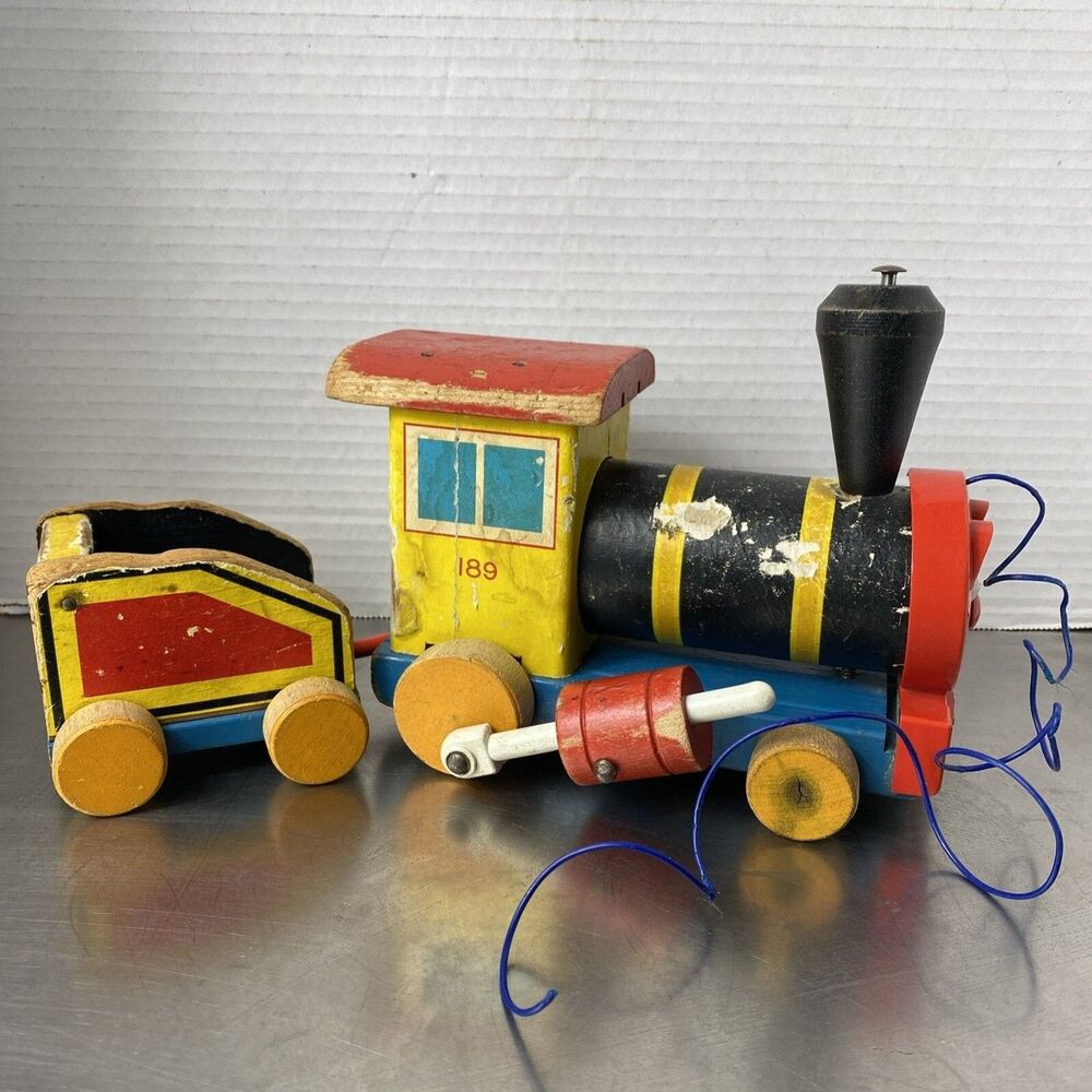 Vintage 1958 Fisher Price Looky Chug Train 189 Wood Pull Toy Wooden Nursery